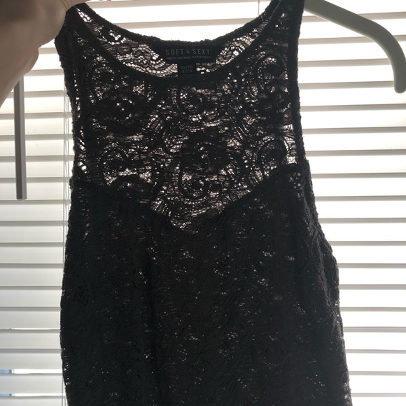 American Eagle Lace Crop Top - Picture 3 of 3